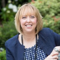 Image of Dr Fiona Grant