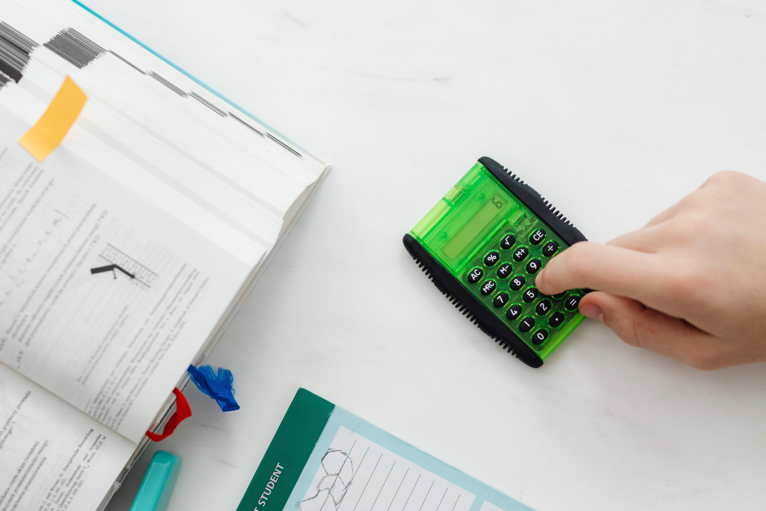 pexels-green calculator